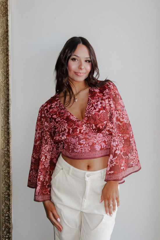 Coy Smiles Shimmer Blouse Marsala